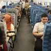 10 Manfaat Naik Kereta Daripada Mobil Pribadi